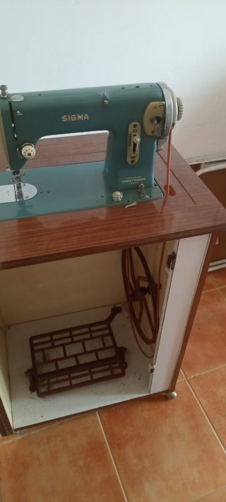 Maquina de coser Sigma
