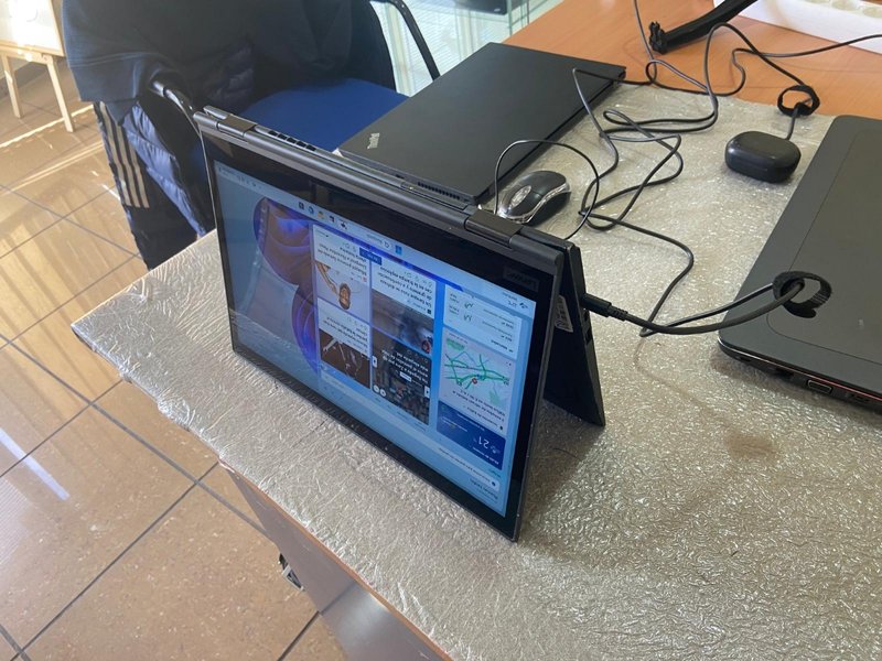 LENOVO YOGA X1 G3 I5 I5 8350U 8 RAM 256 NVME afbeelding 10