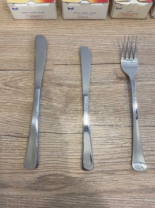 Servizio elegante 75 posate in acciaio inox Mepra