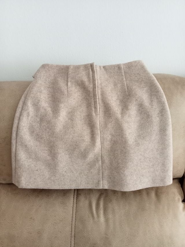 Falda corta