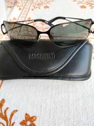 Occhiali da sole vintage Moschino