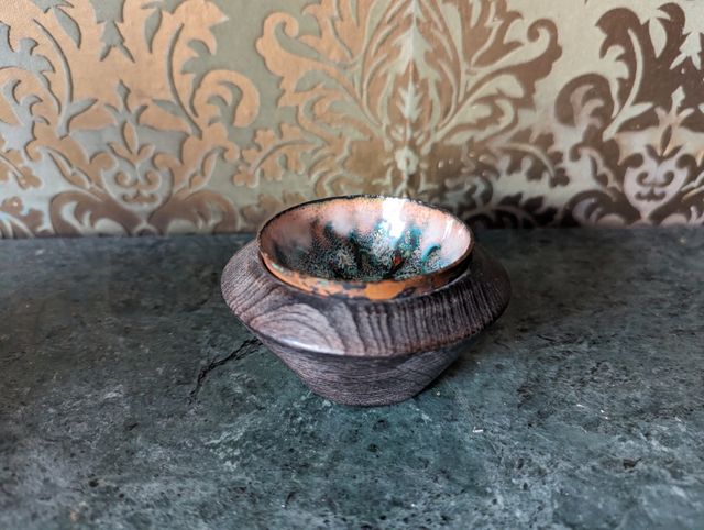 Cuenco porcelana base de madera