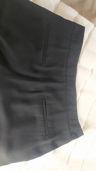 Se vende bermuda tipo traje