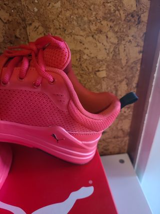 Zapatillas Puma numero 38. Nuevas