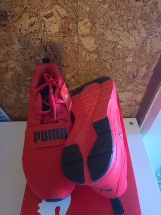 Zapatillas Puma numero 38. Nuevas