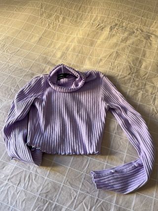 Camisa cuello alto lila