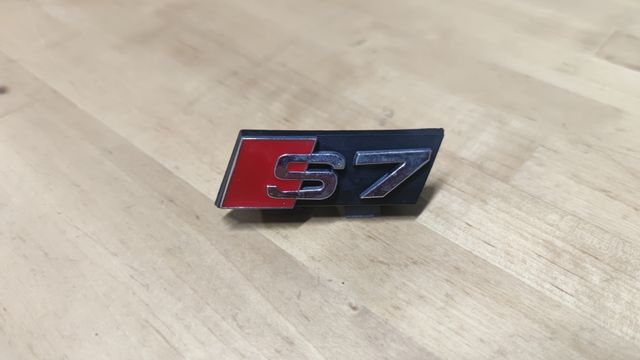 Emblema Audi A7 Sline S7