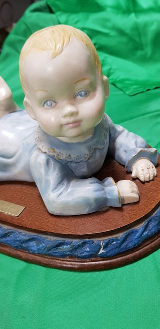 Figura de bebé.