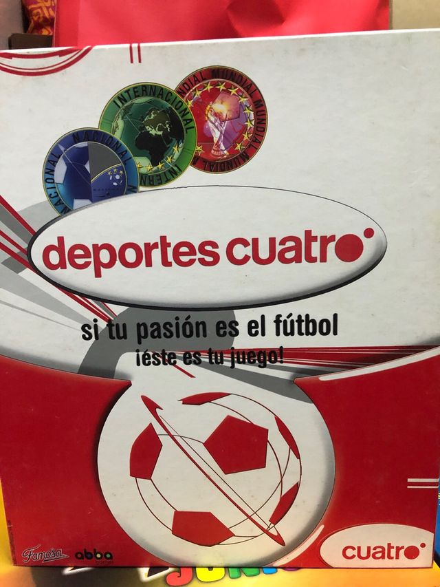 Lote de tres juegos de mesa.