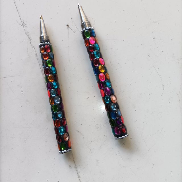 Penne a sfera con pietre colorate 