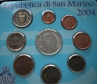 Cartera 8 monedas San Marino 2004