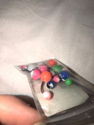 Piercings ombligo ying yang