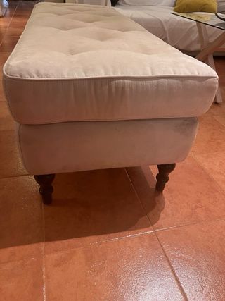 Banqueta pie de cama