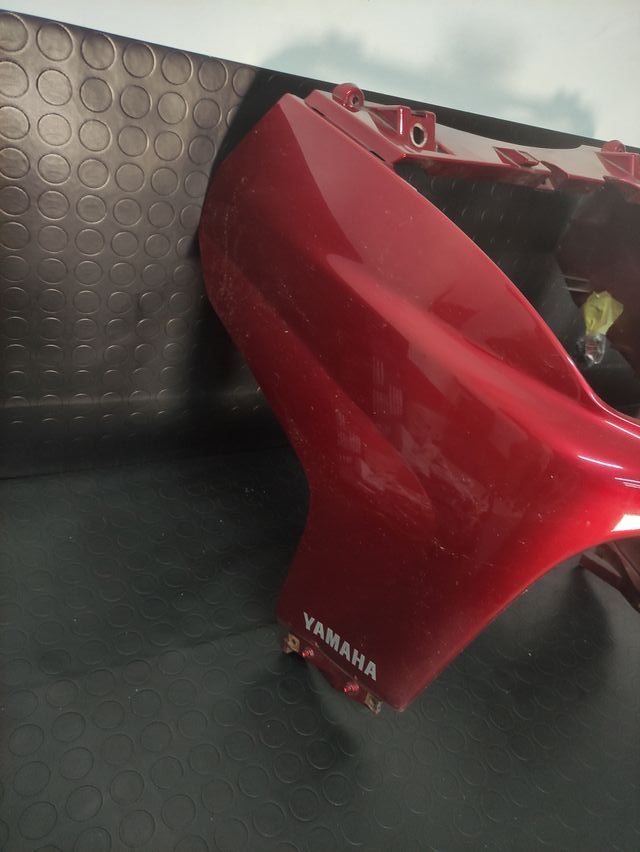 Frontal rojo Yamaha xmax 250cc (2006/07)