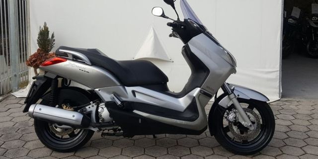 Frontal rojo Yamaha xmax 250cc (2006/07)