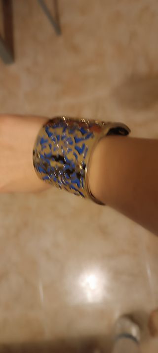 Brazalete Tallado