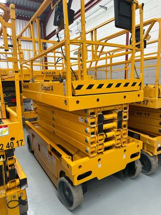 Alquiler Plataforma Elevadora Haulotte compac 10N