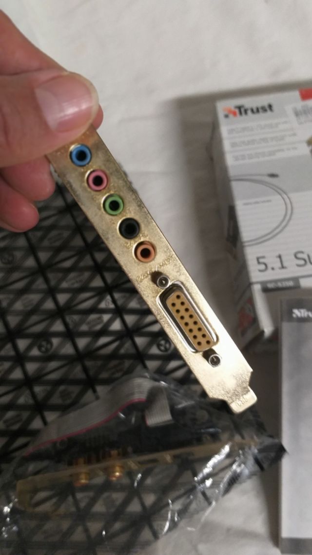 Tarjeta sonido TRUST