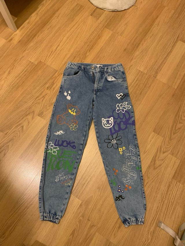 Vaquero estampado Bershka