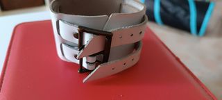 Brazalete de Cuero blanco
