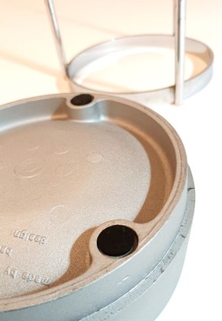 TOMBAL. Paragüero y/o cenicero. MIGUEL MILÁ. 1990.