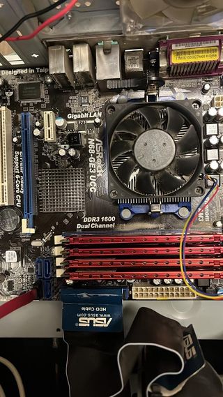 Scheda madre+Cpu+Ram DDR3 8GB 1600hrz