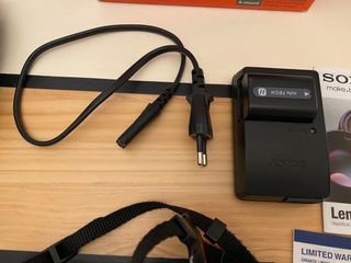 Camara de fotos reflex Sony alfa 390