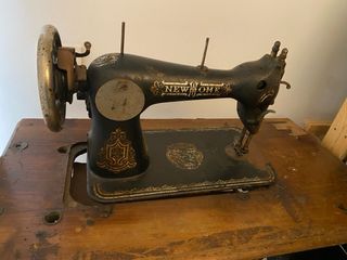Maquina de coser antigua