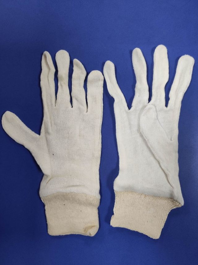 75.000 pares de guantes