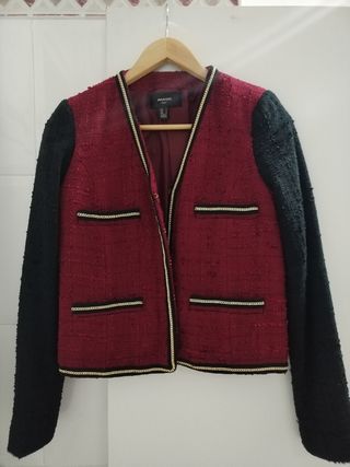 Chaqueta tipo chanel Mango 