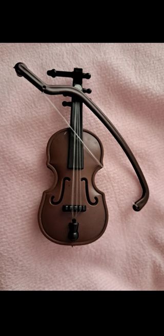 Violín en miniatura