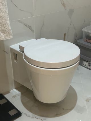 Sanita e bidé Suspensos Sanindusa