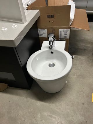 Sanita e bidé Suspensos Sanindusa