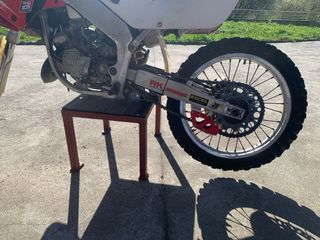 Honda CR125cc, monte