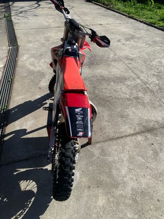 Honda CR125cc, monte