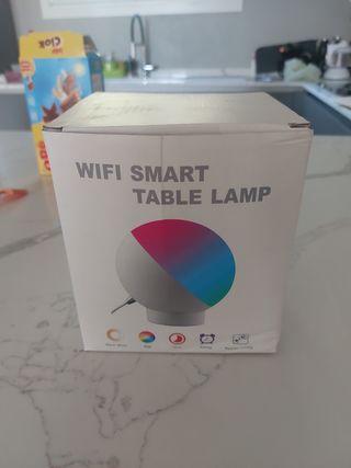 Wi-fi smart table lamp