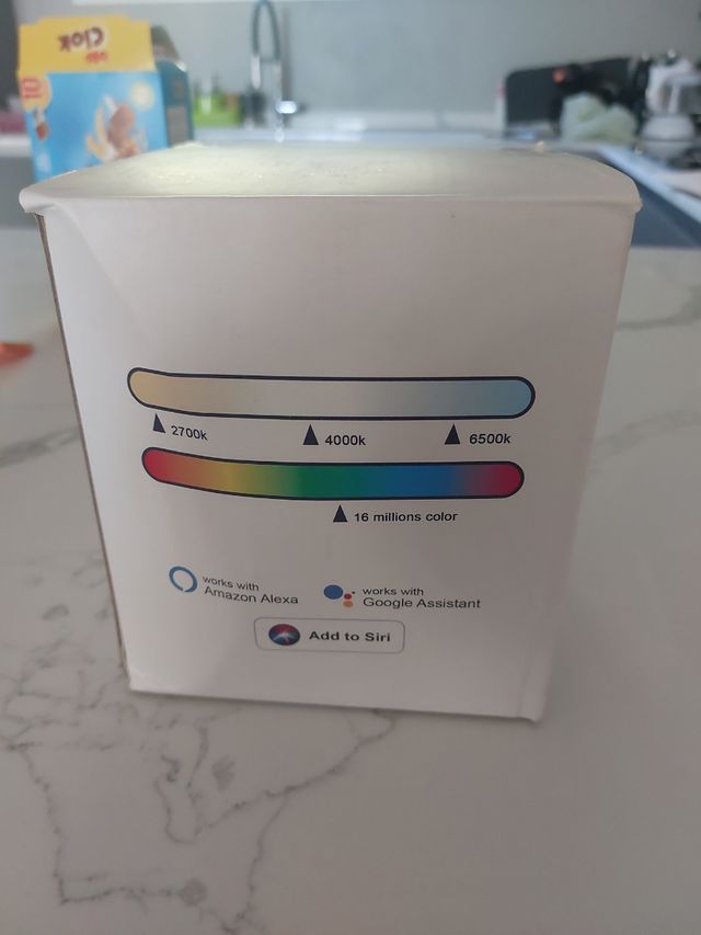 Wi-fi smart table lamp