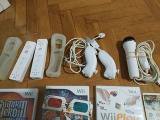 Consola Nintendo wii con mandos y juegos