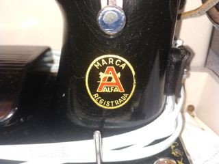 Maquina coser Portátil ALFA 9029.