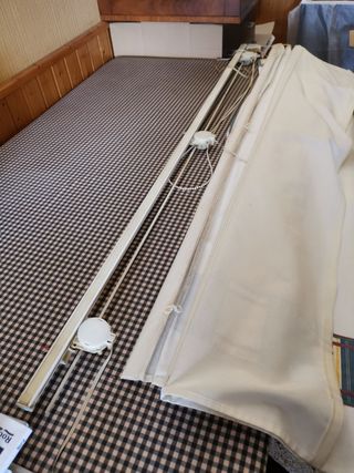 Tela de Estor confeccionada para ventana