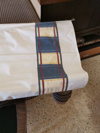 Tela de Estor confeccionada para ventana