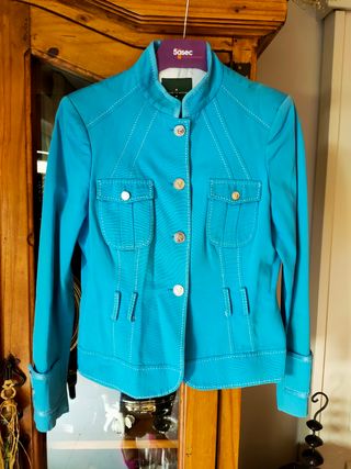 Chaqueta Roberto Verino azul turquesa 