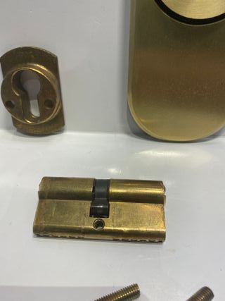 ESCUDO + CILINDRO PUERTA BLINDADA MCM