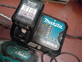 Taladros atornillador Makita 10.8 V y maletin