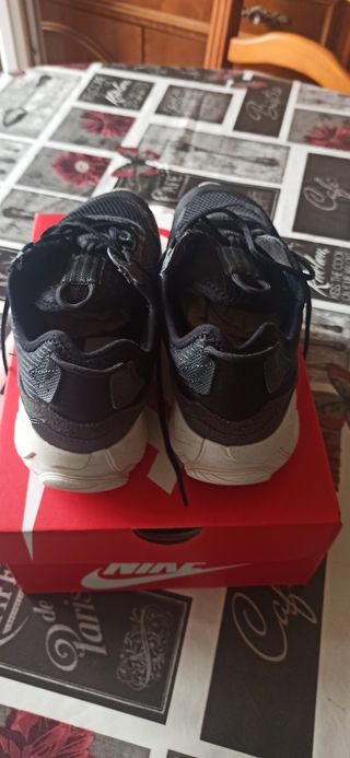 Zapatillas Nike React Live running