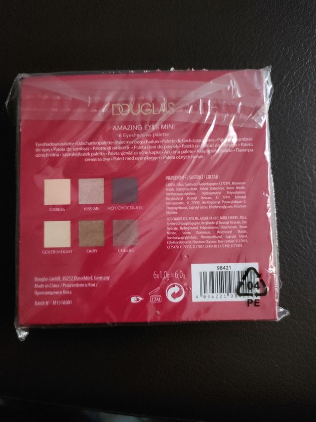 Douglas eyeshadows palette
