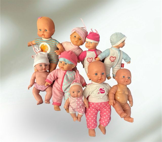 Set 9 bambole varie dimensioni