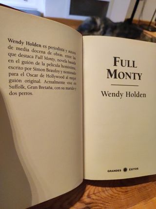 Full Monty - Wendy Holden