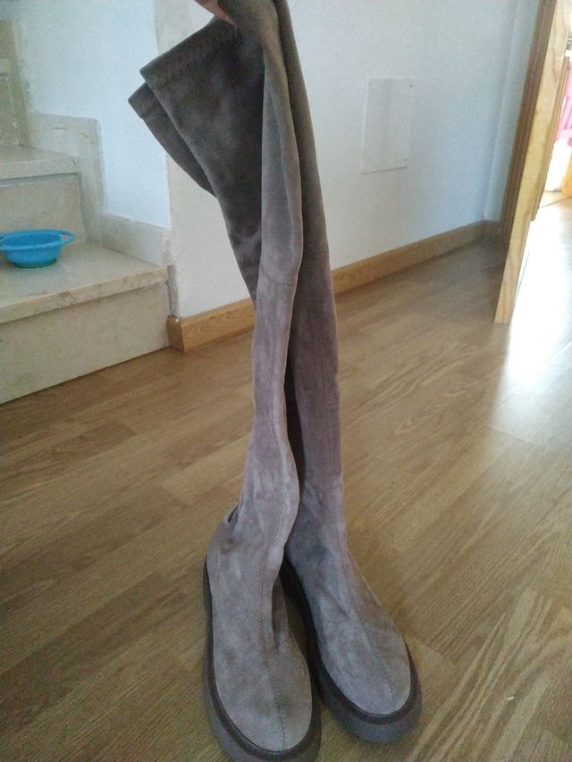 Botas altas de mujer