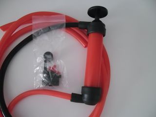 Bomba manual sifón extractora de líquidos